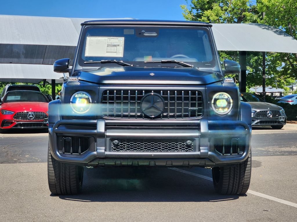 New 2027 MANUFAKTUR Night Black magno Mercedes-Benz AMG® G 63 image 3