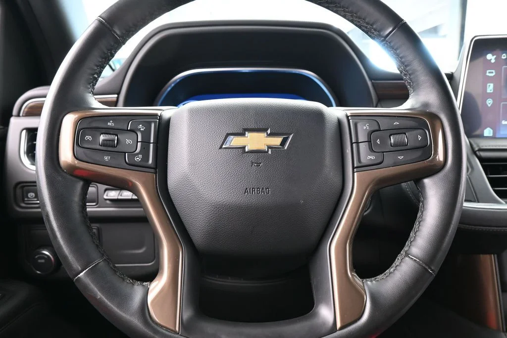 Used 2023 Midnight Blue Metallic Chevrolet High Country image 34