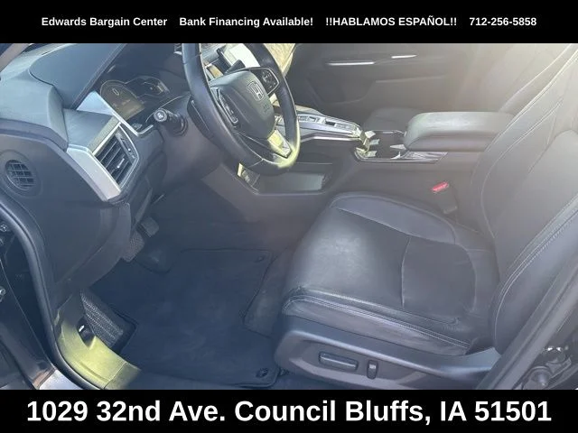 Used 2018 Black Honda Touring image 15