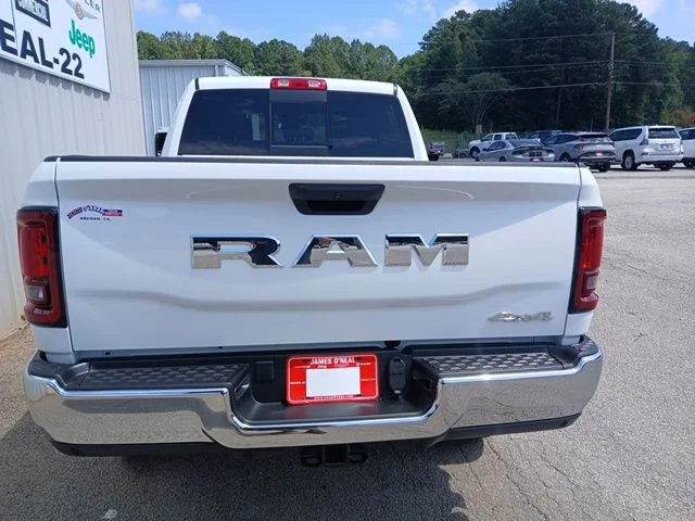 New 2026 Bright White Clear-Coat Exterior Paint RAM Tradesman image 5