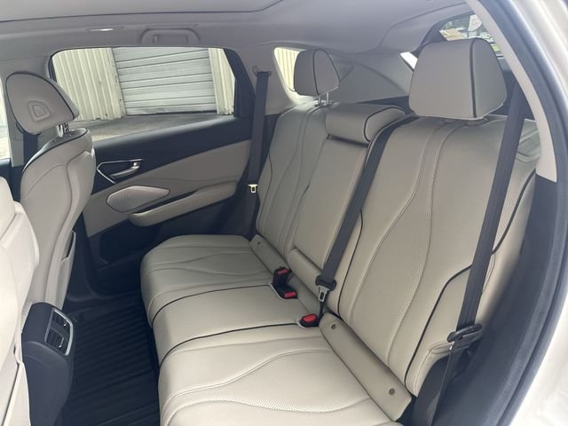 Used 2025  Acura Advance Package image 14