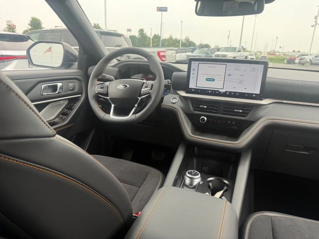 New 2026 Vapor Blue Metallic Ford Tremor® image 62