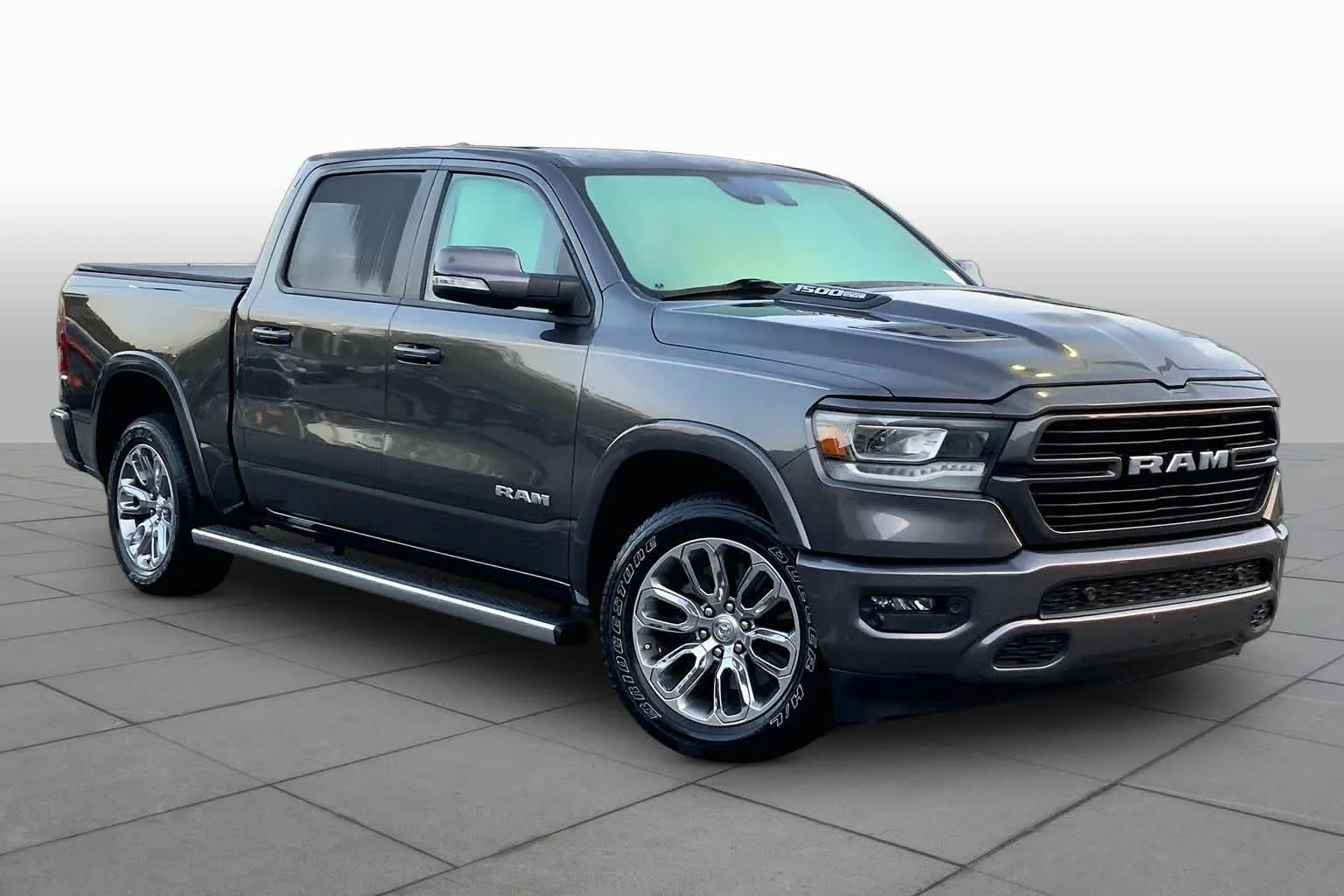 Used 2022 Granite Crystal Metallic Clearcoat Ram Laramie image 3