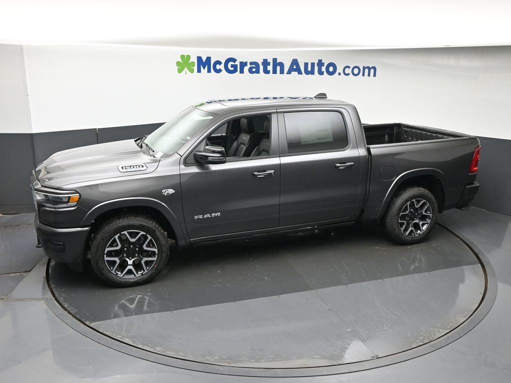 New 2026 Granite Crystal Metallic Clear-Coat Exterior Paint RAM Laramie image 23
