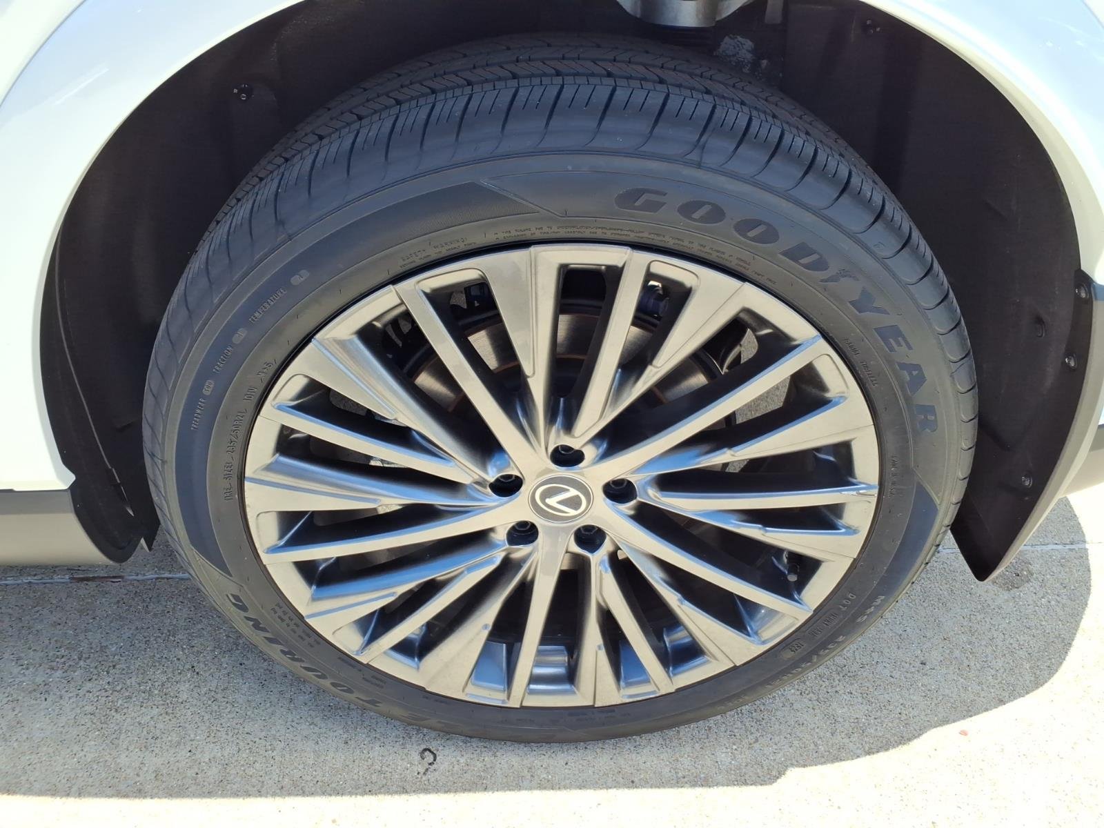 Certified Used 2023 Iridium Lexus Luxury image 19