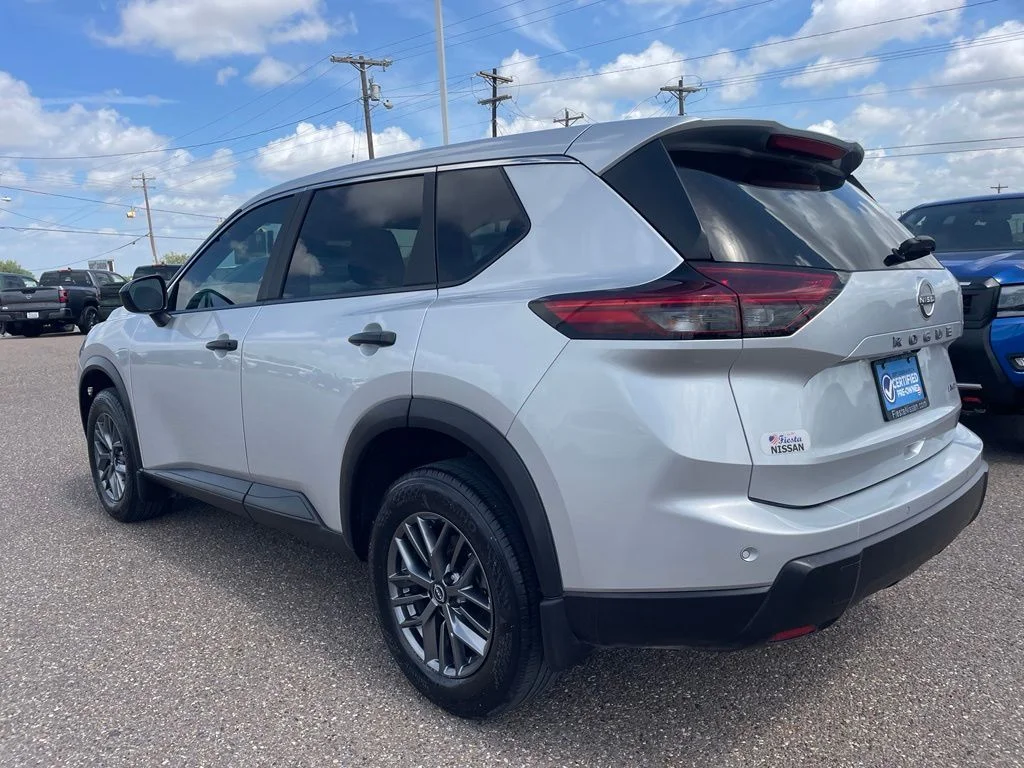 Certified Used 2024 Silver Nissan S image 5