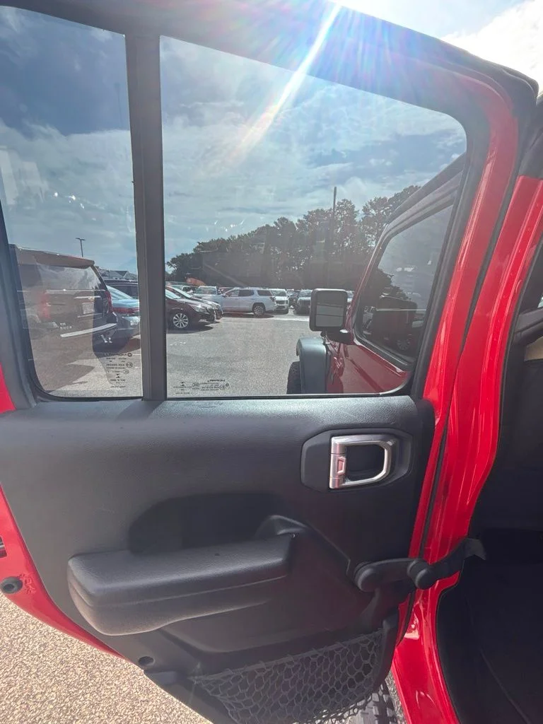 Used 2020 Red Jeep Sport image 16