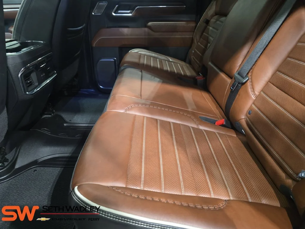 Used 2024 Summit White GMC Denali Ultimate image 14