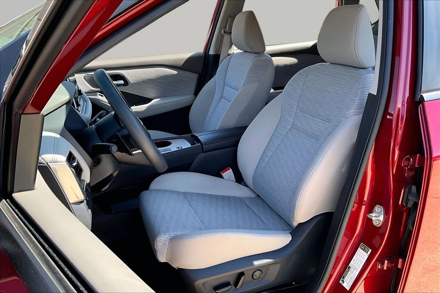 Certified Used 2023 Scarlet Ember Tintcoat Nissan SV image 7