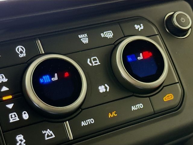 2026 Land Rover Defender X-Dynamic SE - Photo 23