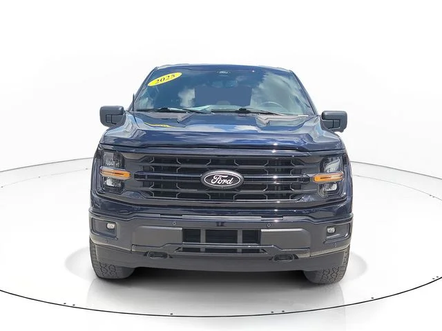 Used 2025 Blue Ford XLT image 2