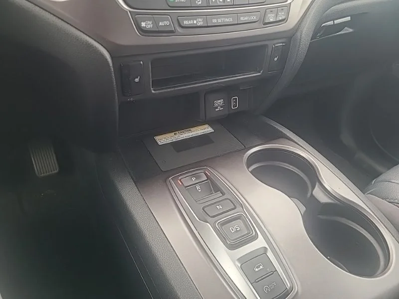 Used 2021  Honda Special Edition image 16