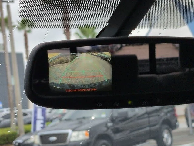Used 2013 Tundra Toyota Grade image 17