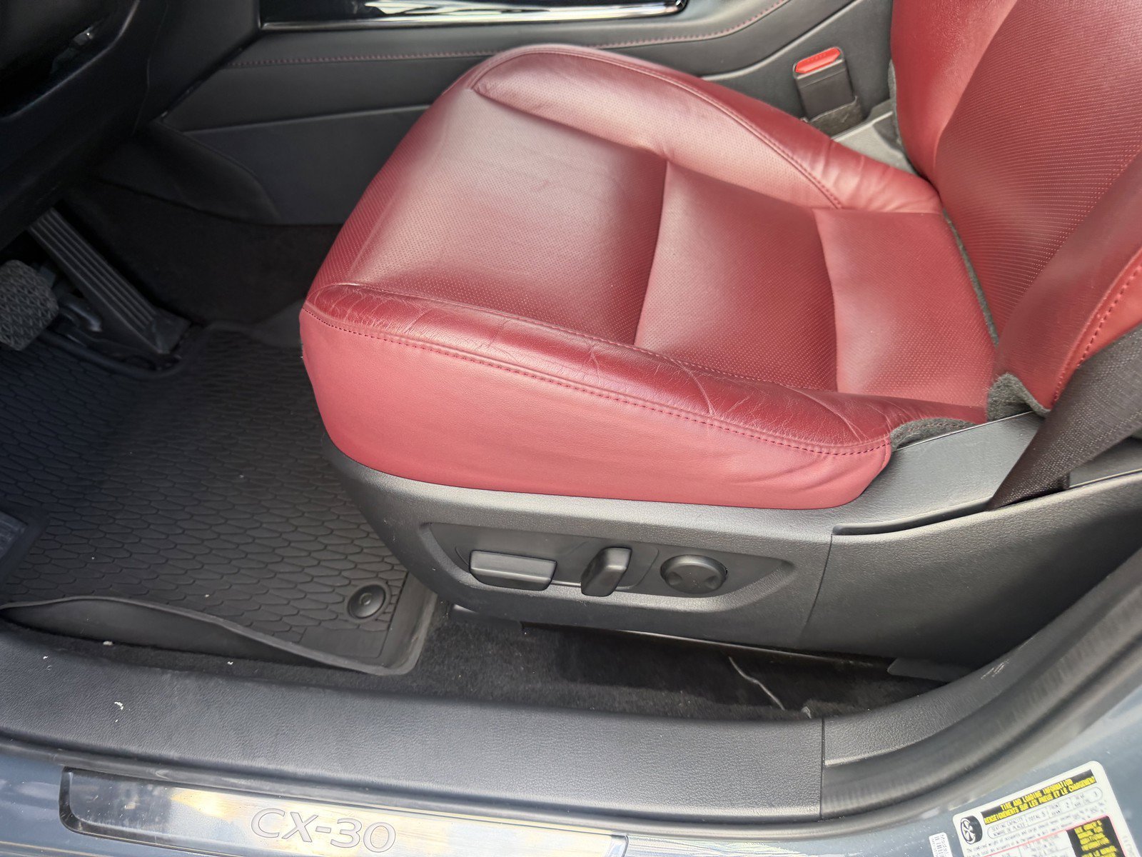 Used 2024 Polymetal Gray Metallic Mazda 2.5 S Carbon Edition image 22