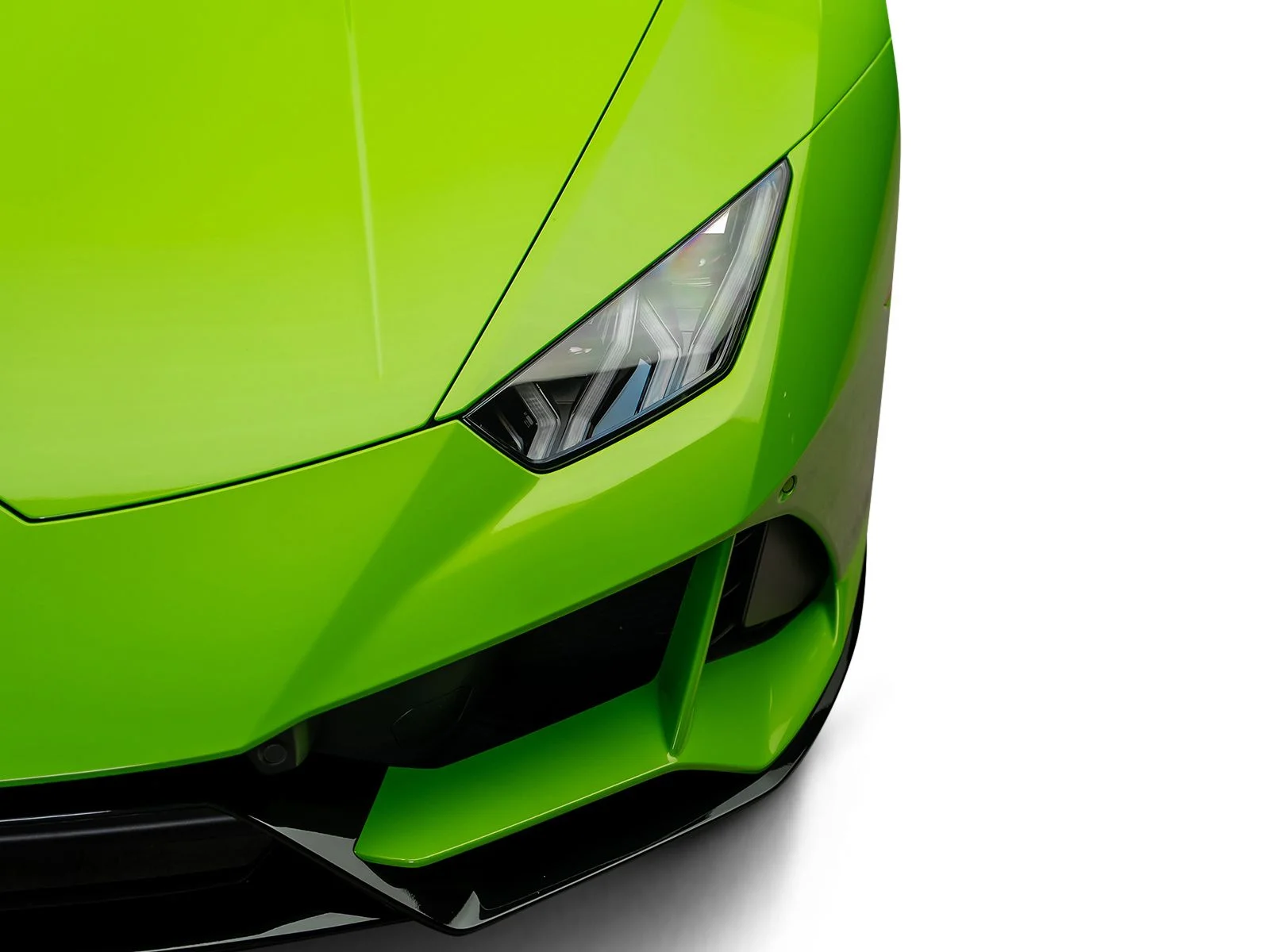 Used 2024 Green Lamborghini Base image 11