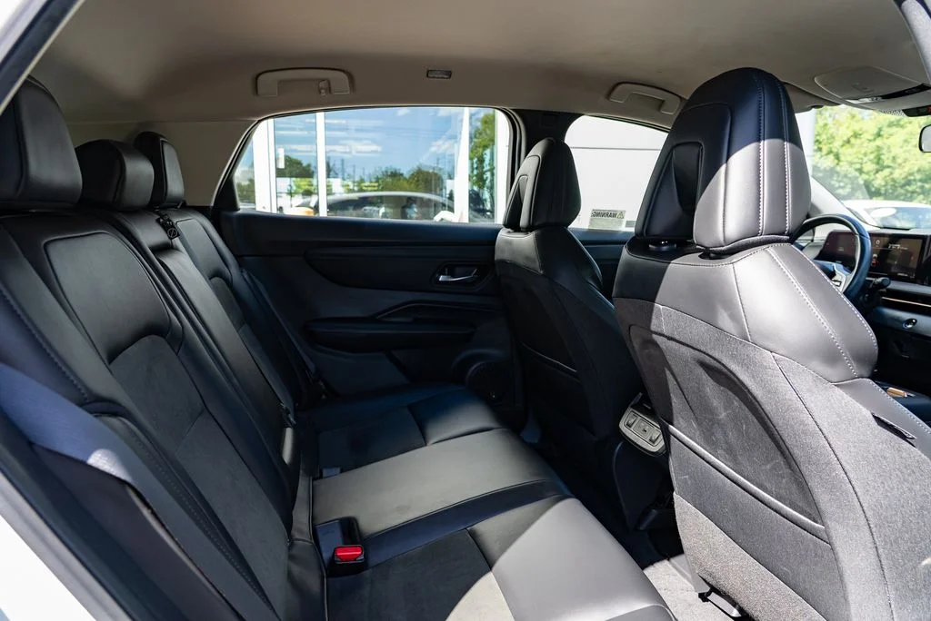 Used 2024 White Nissan ENGAGE e-4ORCE image 26
