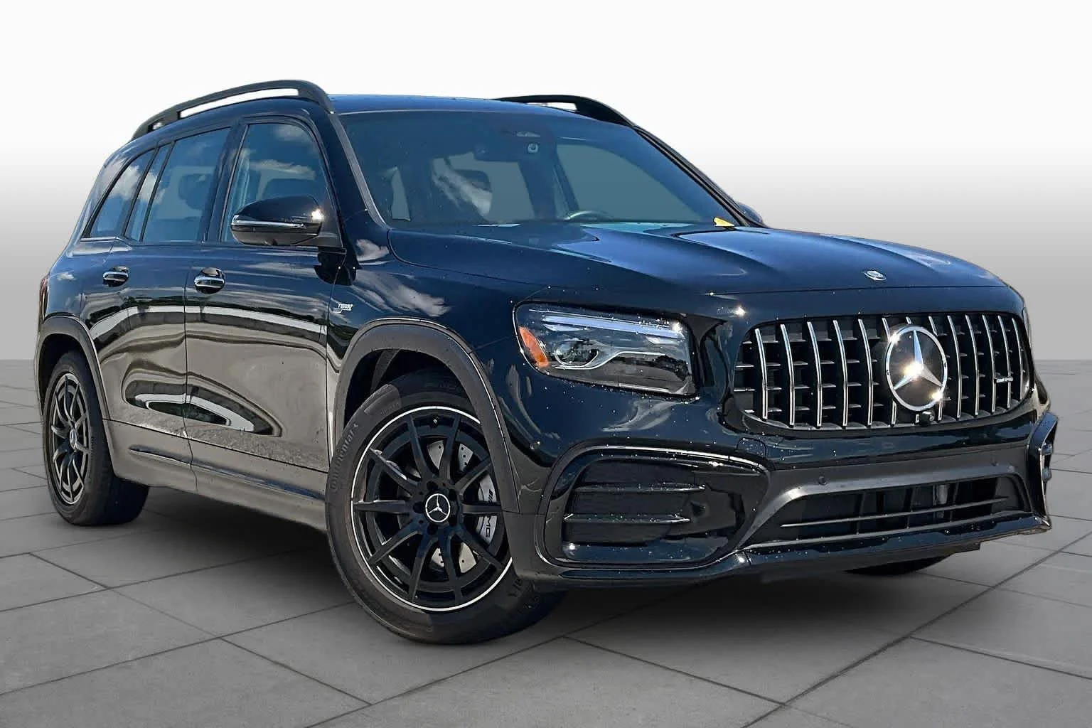 Certified Pre-Owned 2025 Mercedes-Benz AMG® GLB 35