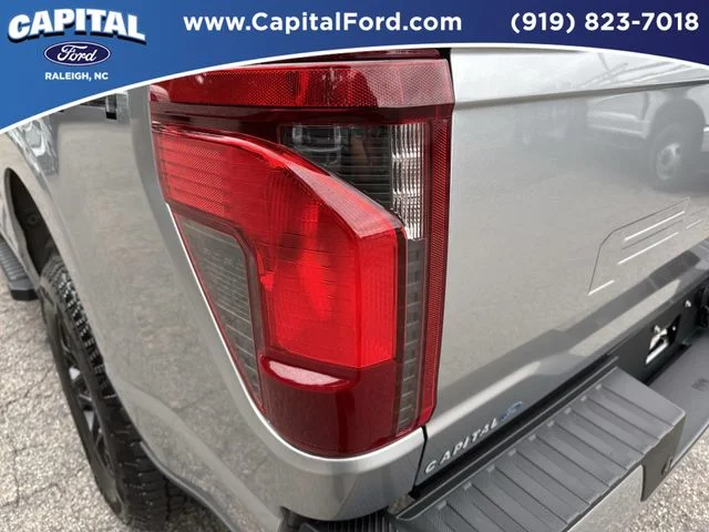 Used 2025 Silver Ford XLT image 15