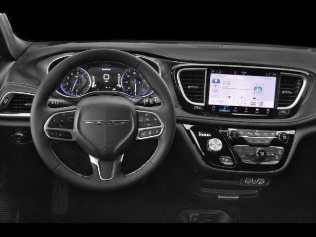 New 2026 Diamond Black Crystal Pearl-Coat Exterior Paint Chrysler Select image 11