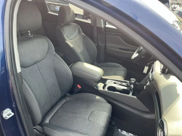 Used 2019 Blue Hyundai SE image 25