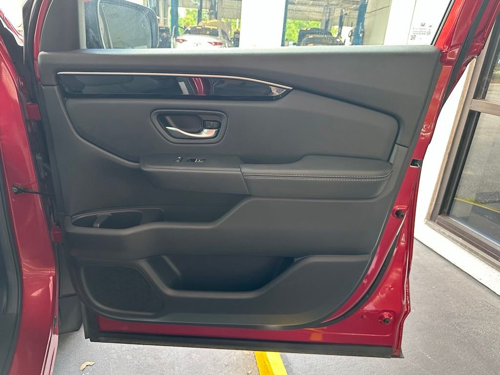 Used 2024  Honda Touring image 37