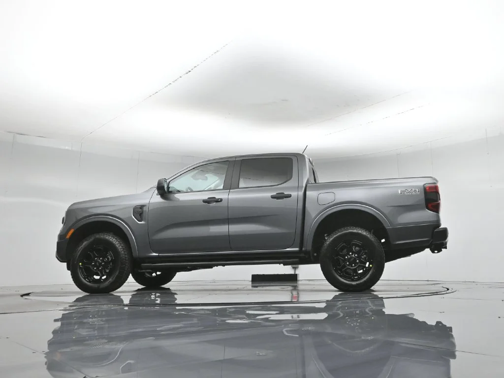 New 2026 Carbonized Gray Metallic Ford XLT image 51