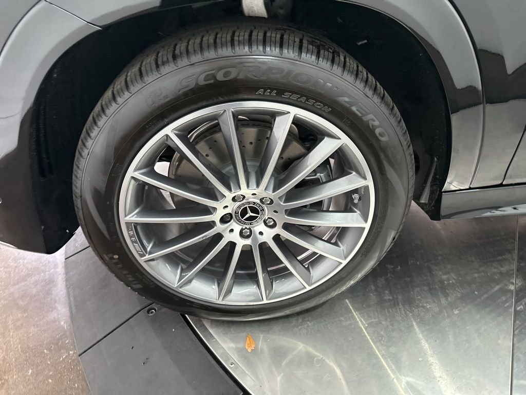 Used 2026 Black Mercedes-Benz GLE 350 image 33