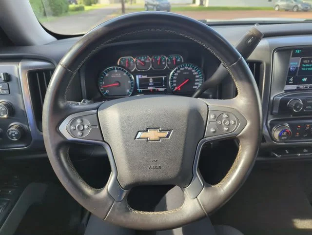 2016 Chevrolet Silverado 1500 LT Z71 - Photo 21