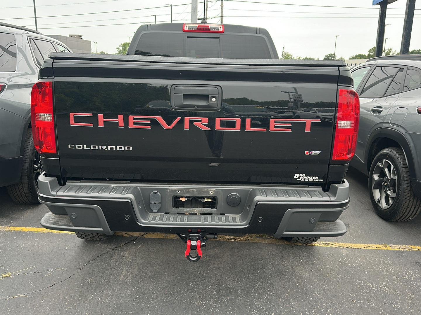 Used 2022 Black Chevrolet 4WD Z71 image 4