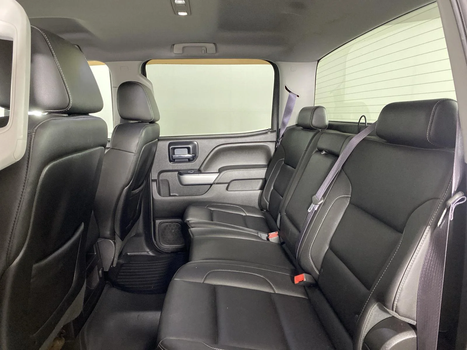 Used 2015 Deep Ruby Metallic Chevrolet LTZ image 23