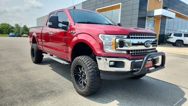 Used 2019 Red Ford XLT image 2