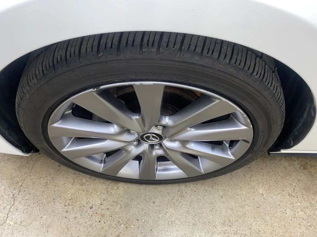 Used 2020 White Mazda Preferred image 18