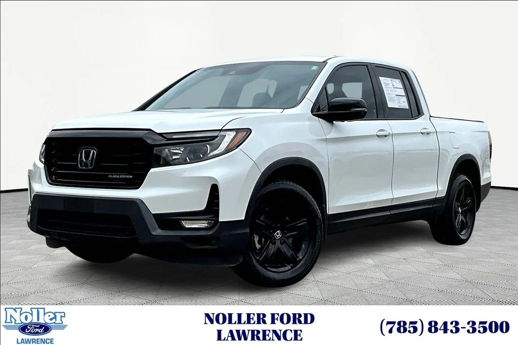 2021 Honda Ridgeline Black Edition's photo