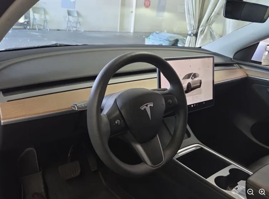 Used 2023 White Tesla Long Range image 5