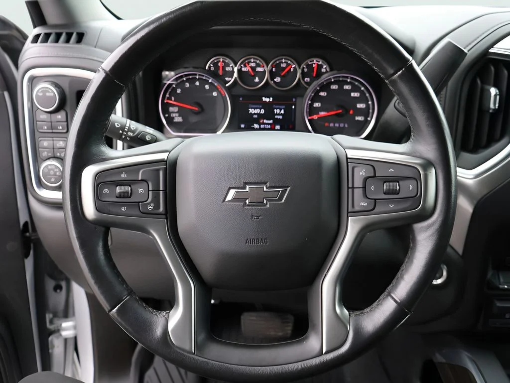 Used 2021 Silver Chevrolet LT Trail Boss image 31