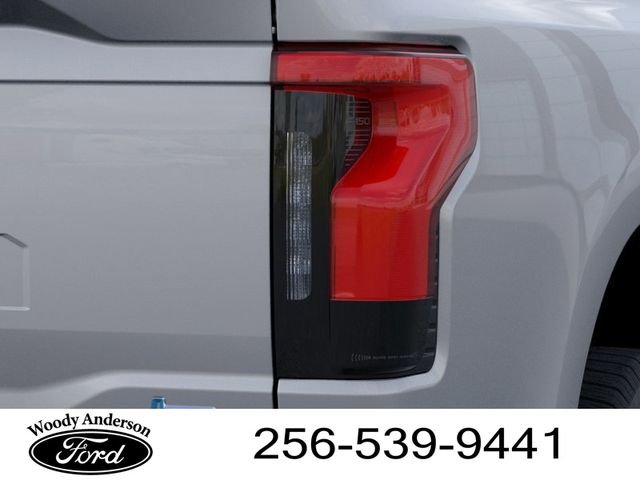 2025 Ford F-150 Lightning Flash - Photo 21