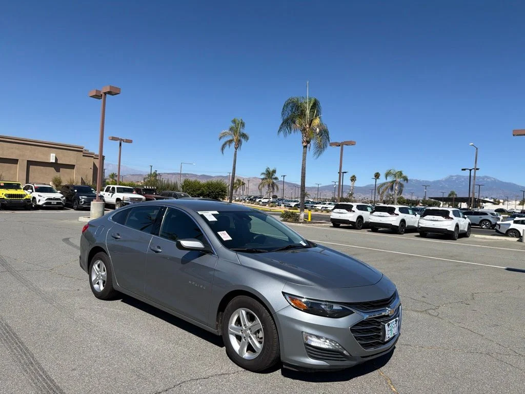 Used 2024 Chevrolet Malibu 1LT with VIN 1G1ZD5ST9RF153334 for sale in Hemet, CA