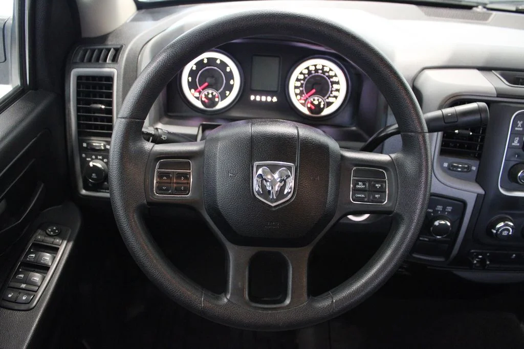 Used 2014 White Ram Express image 25
