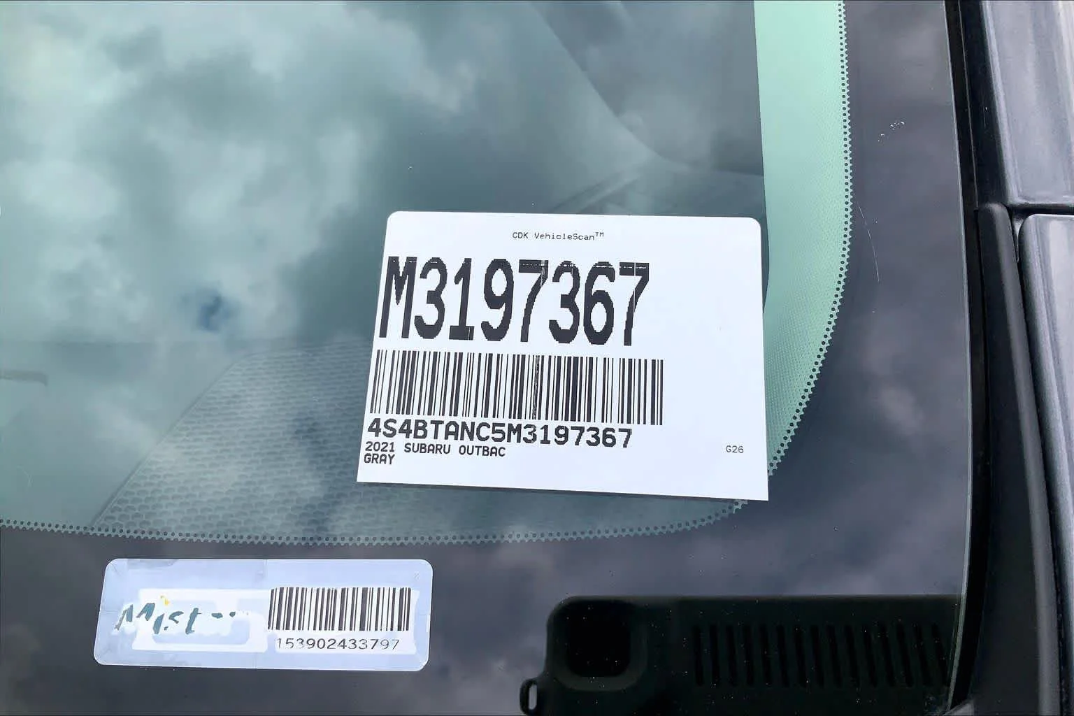 Used 2021 Magnetite Gray Metallic Subaru Limited image 31