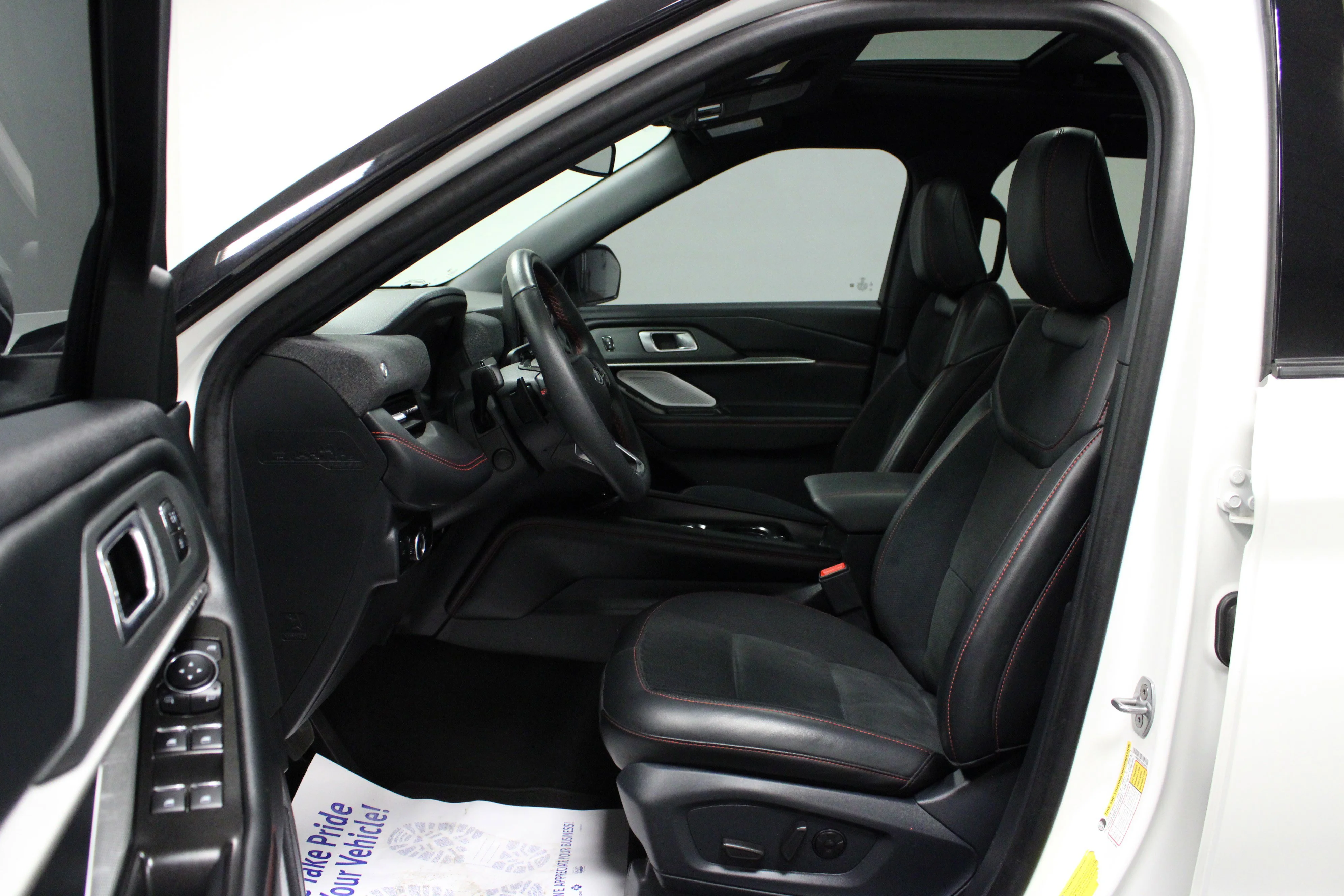 Used 2025 White Metallic Ford ST image 12