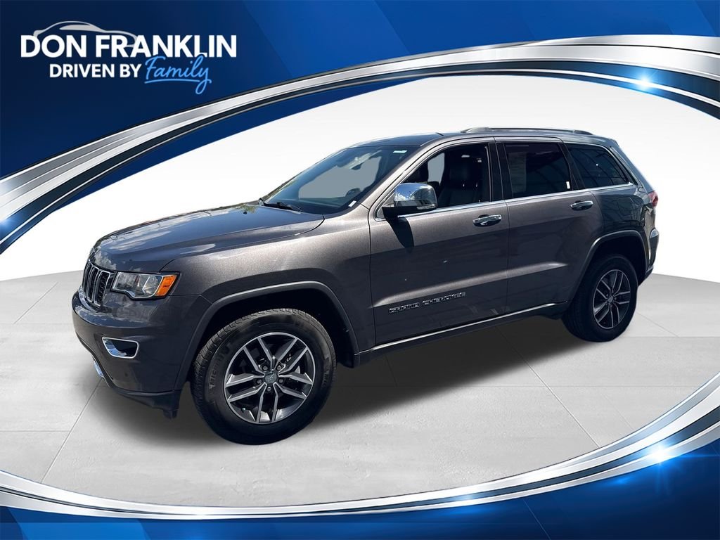 Used 2018 Gray Jeep Limited image 1