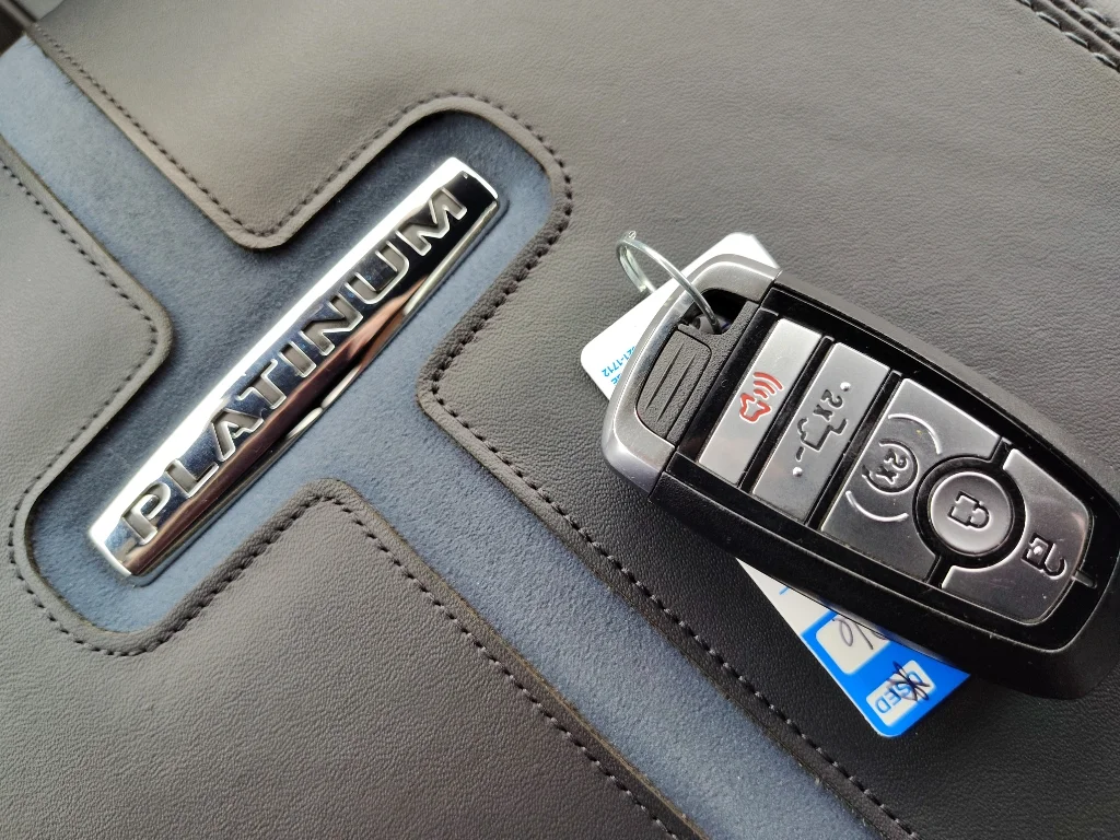 Used 2024 Iconic Silver Metallic Ford Platinum image 33