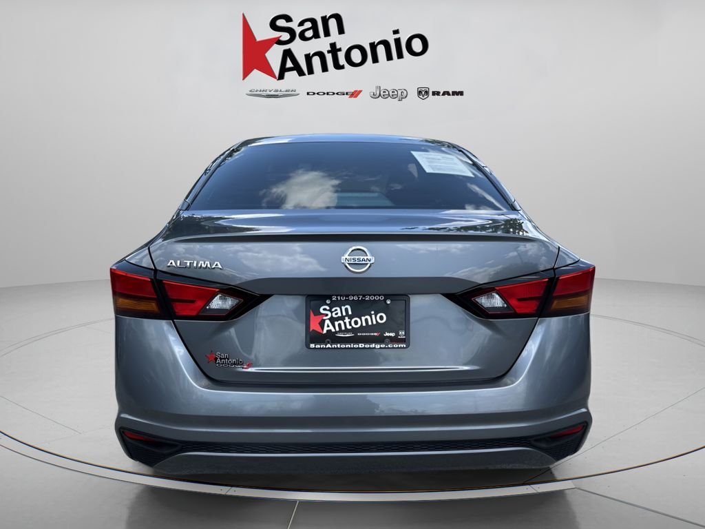 Used 2021 Gray Nissan 2.5 S image 13