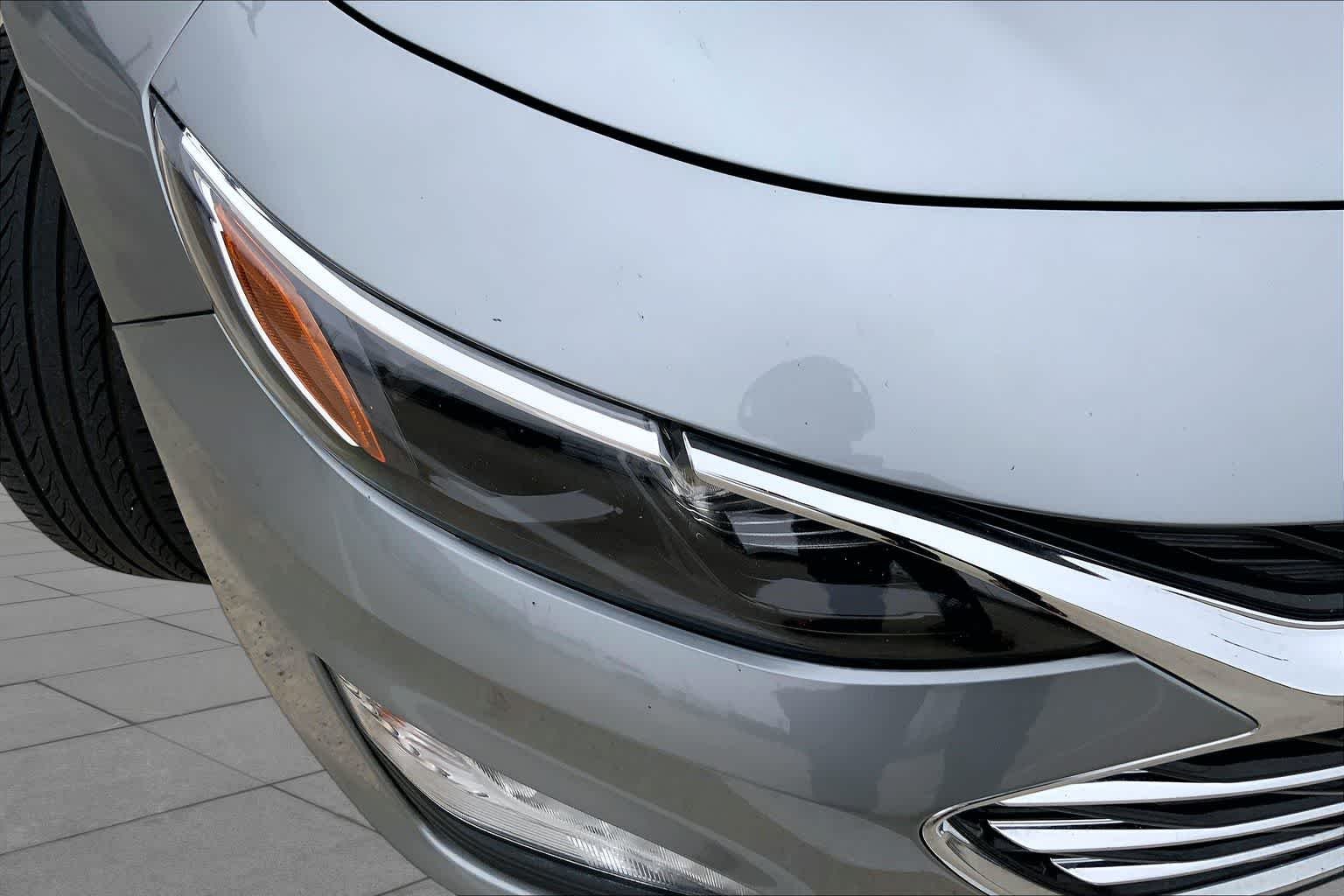 Used 2024 Sterling Gray Metallic Chevrolet LT image 27