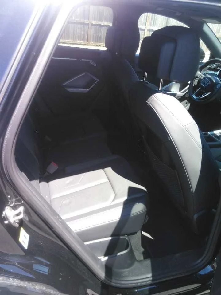Used 2025  Audi Premium image 6