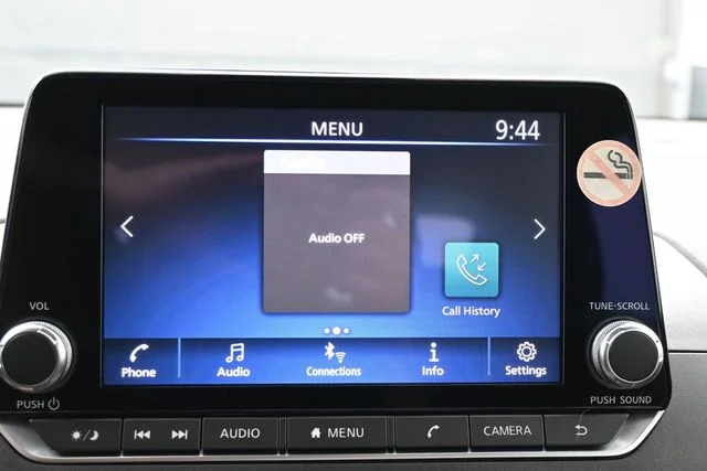 2024 Nissan Altima SV - Photo 21