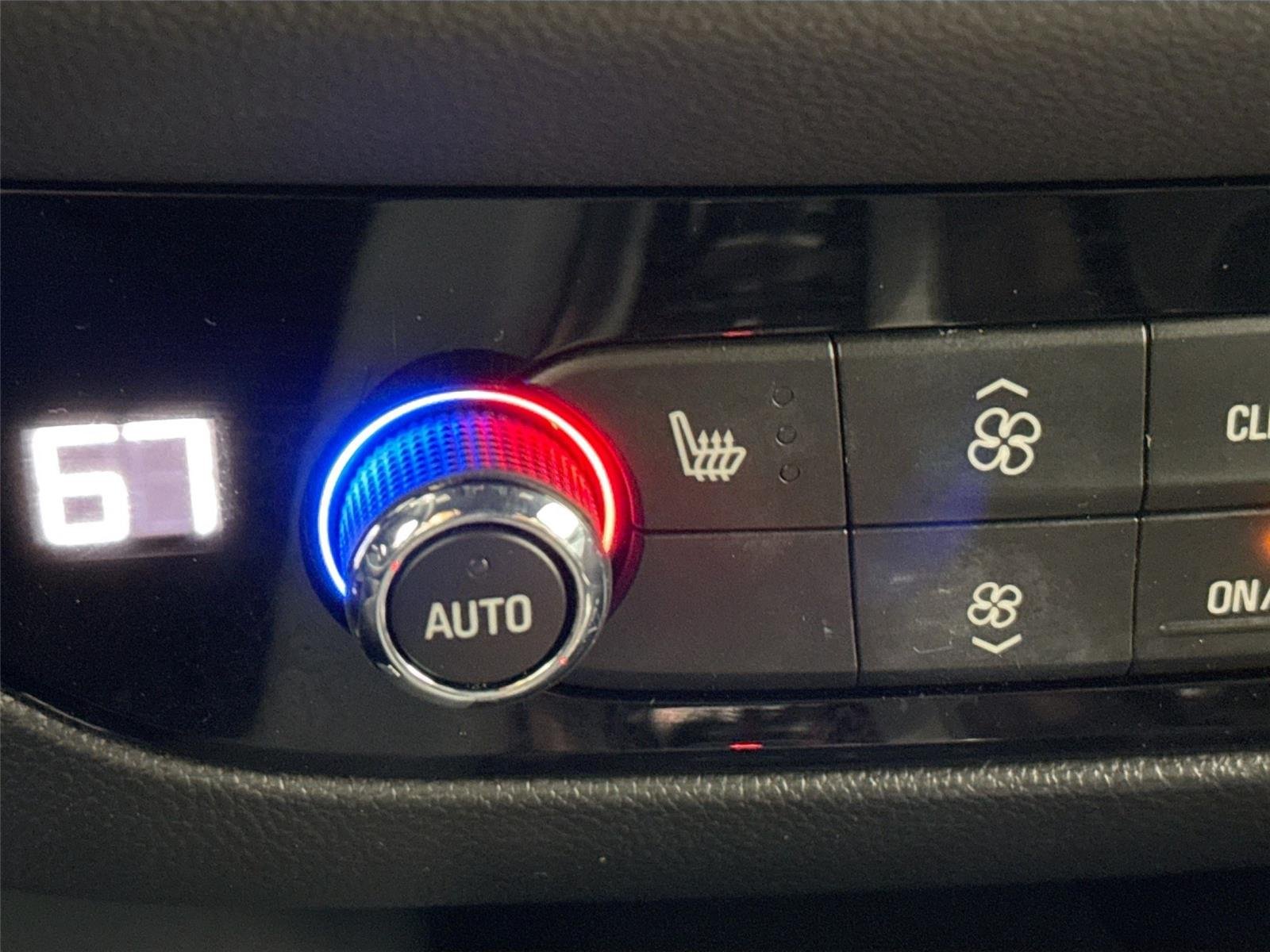 2024 Buick Enclave Essence - Photo 7