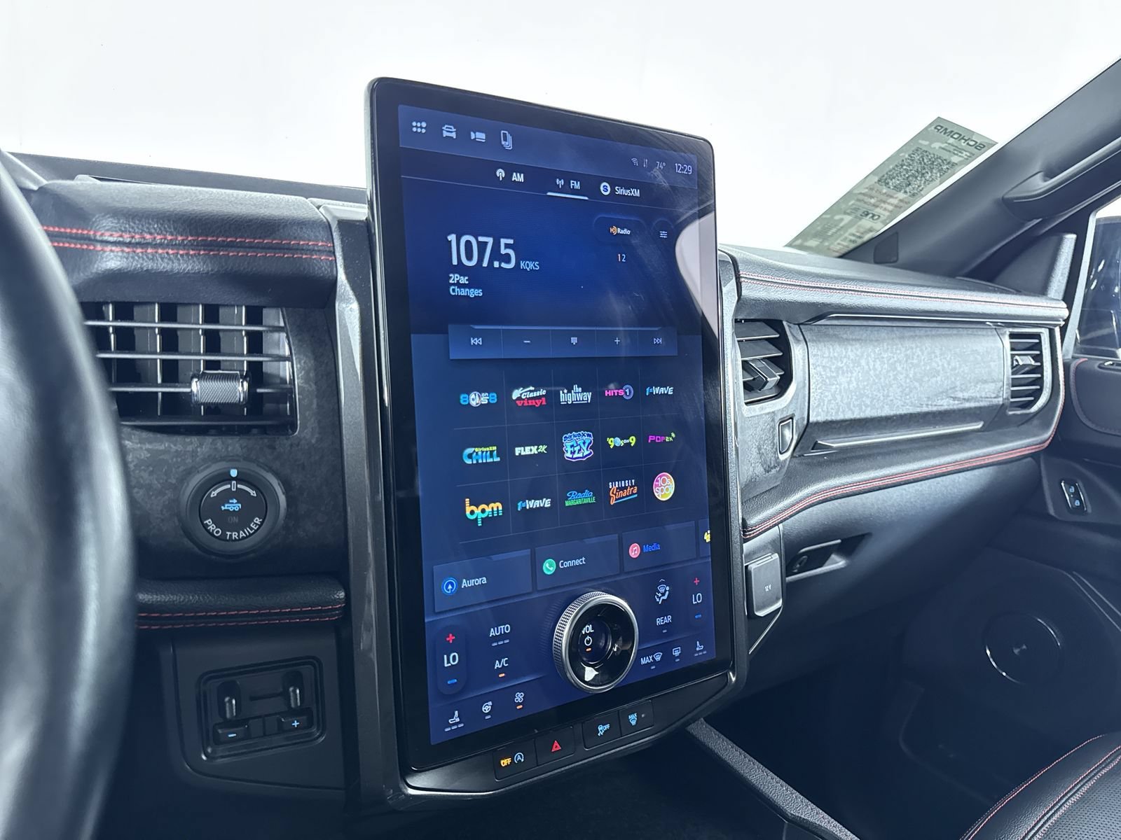 Used 2022 Dark Matter Metallic Ford Limited image 18