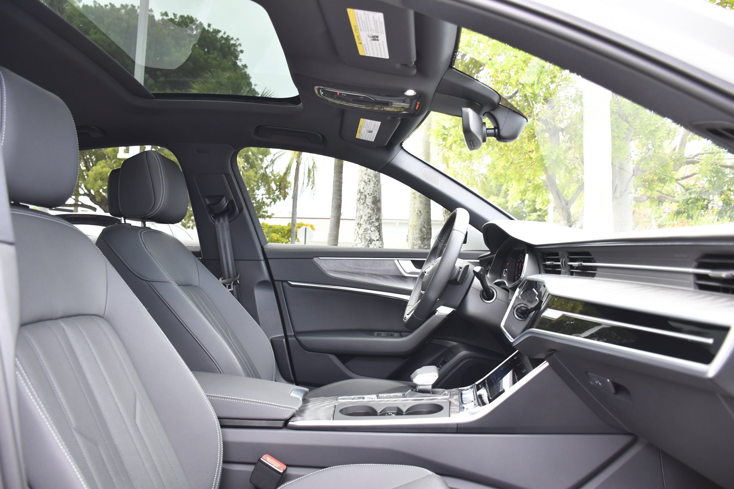 2025 Audi A6 Premium - Photo 30