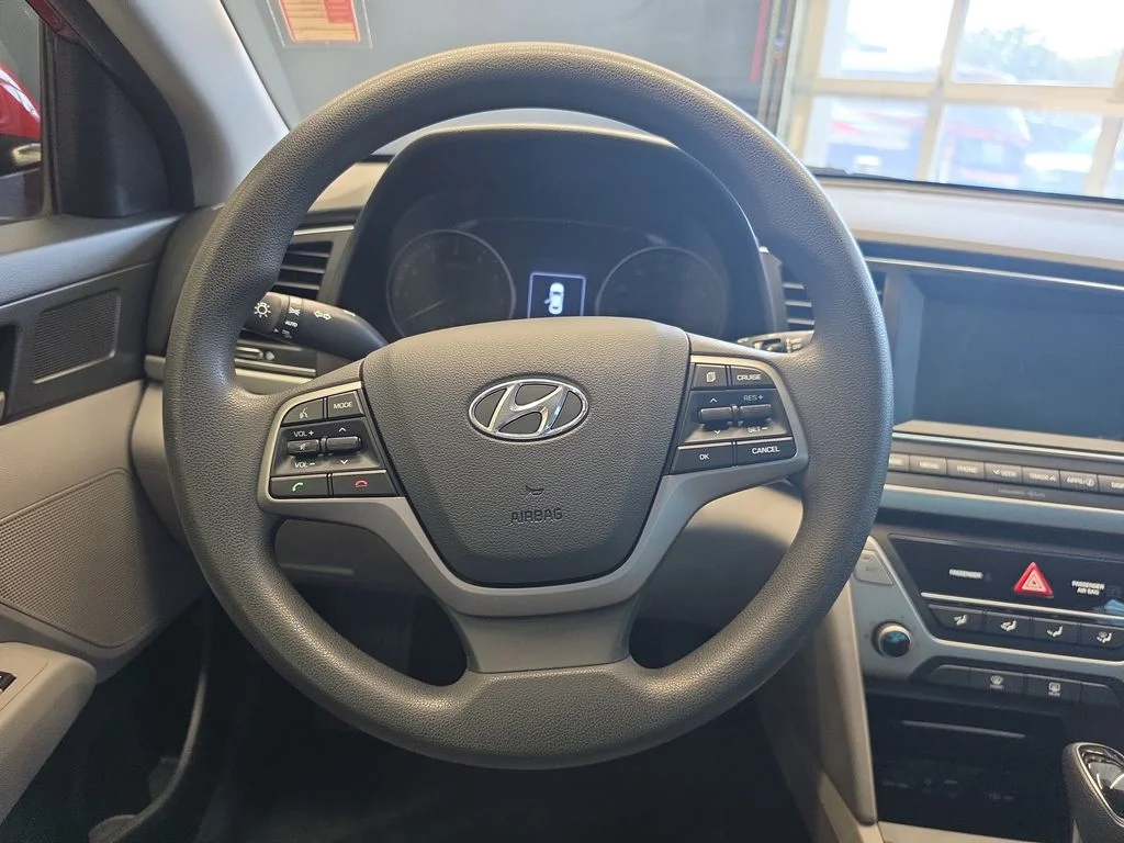 Used 2018 Red Hyundai SEL image 20